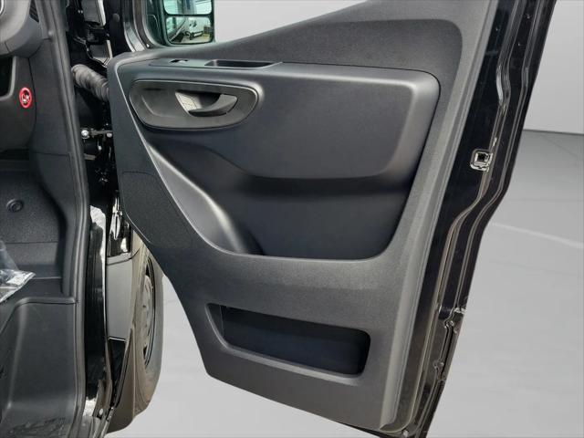 2026 Mercedes-Benz Sprinter 2500 Standard Roof 4-Cyl Diesel