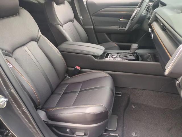 2026 Mazda CX-50 Hybrid Premium Plus