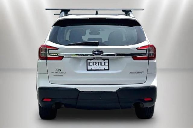 2023 Subaru Ascent Base 8-Passenger