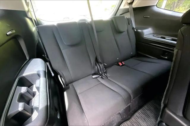 2023 Subaru Ascent Base 8-Passenger