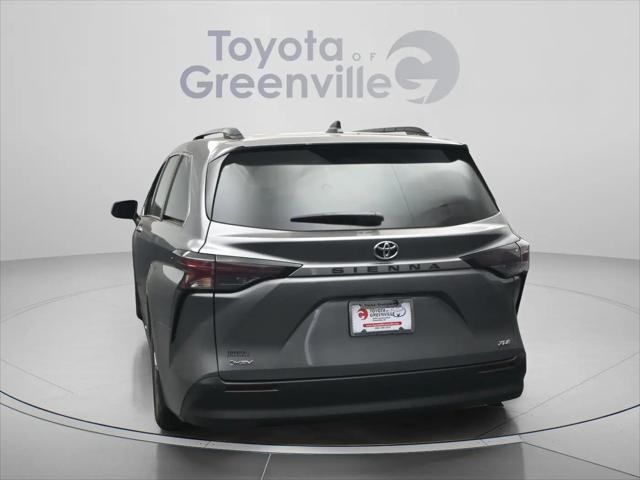 2026 Toyota Sienna XLE