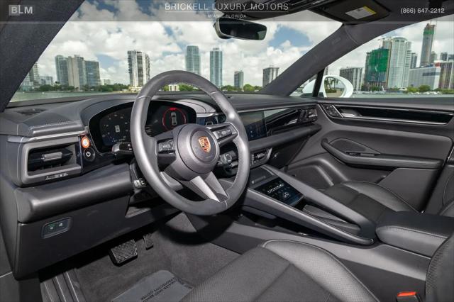 2024 Porsche Macan Electric 4