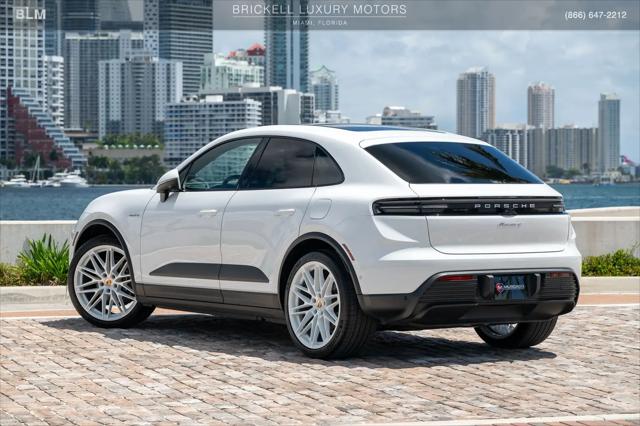 2024 Porsche Macan Electric 4