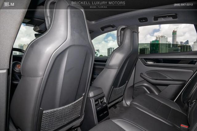 2024 Porsche Macan Electric 4