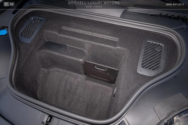 2024 Porsche Macan Electric 4