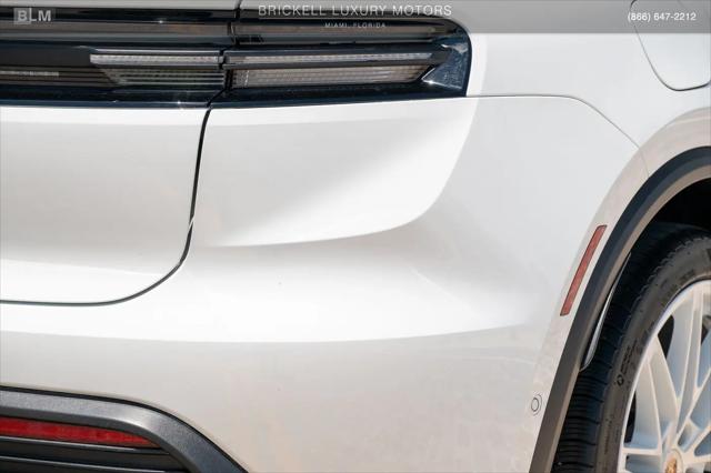 2024 Porsche Macan Electric 4