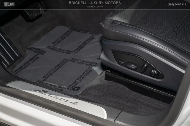 2024 Porsche Macan Electric 4
