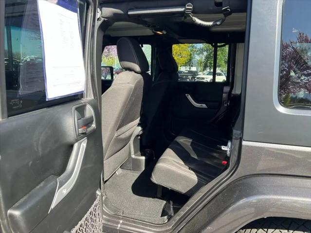 2017 Jeep Wrangler Unlimited Sahara 4x4
