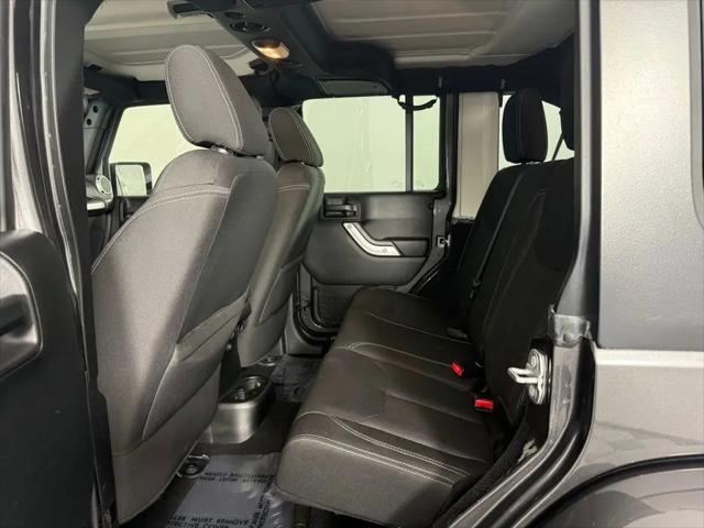 2017 Jeep Wrangler Unlimited Sahara 4x4