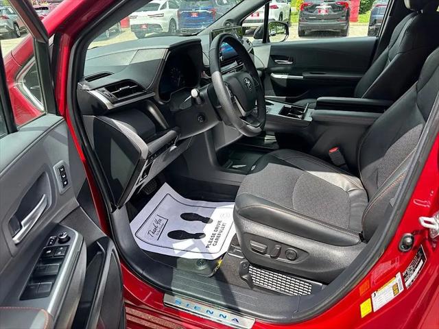 2024 Toyota Sienna XSE