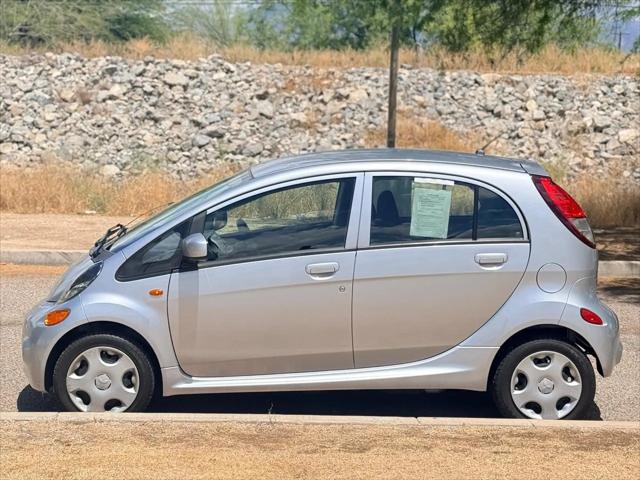 2012 Mitsubishi i-MiEV SE