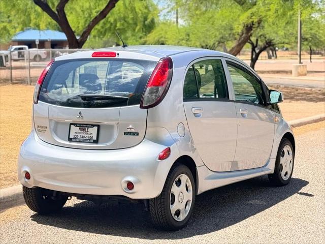 2012 Mitsubishi i-MiEV SE