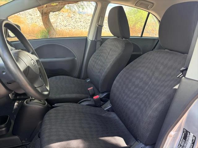 2012 Mitsubishi i-MiEV SE