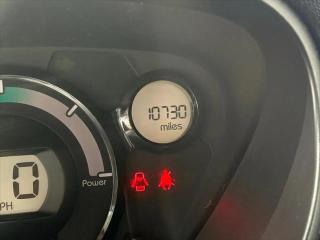 2012 Mitsubishi i-MiEV SE
