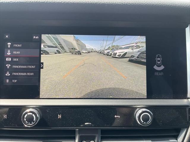 2023 Porsche Macan Macan