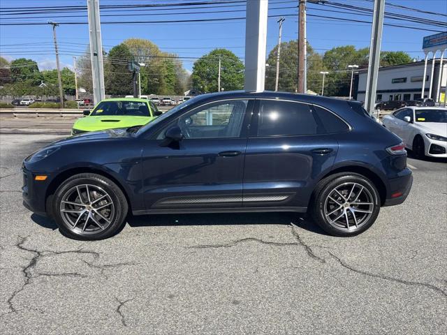 2023 Porsche Macan Macan