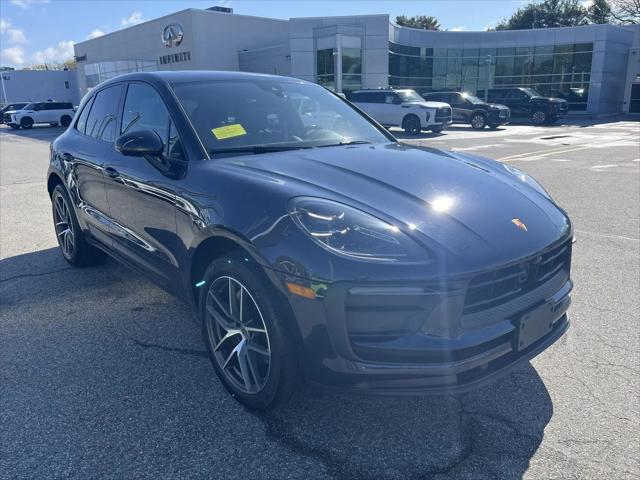 2023 Porsche Macan Macan