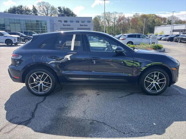 2023 Porsche Macan Macan