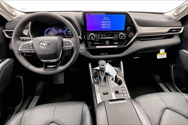 2026 Toyota Highlander Hybrid Limited