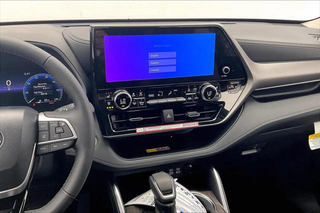 2026 Toyota Highlander Hybrid Limited
