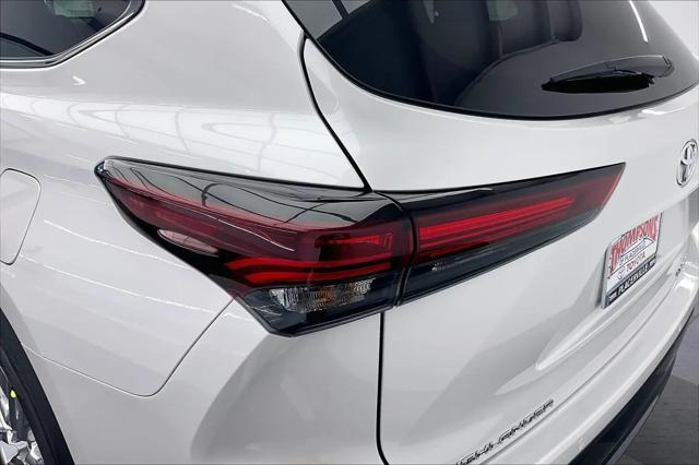2026 Toyota Highlander Hybrid Limited