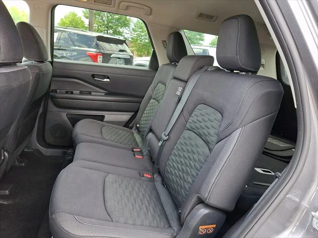 2022 Nissan Pathfinder S 4WD