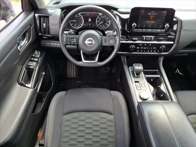 2022 Nissan Pathfinder S 4WD