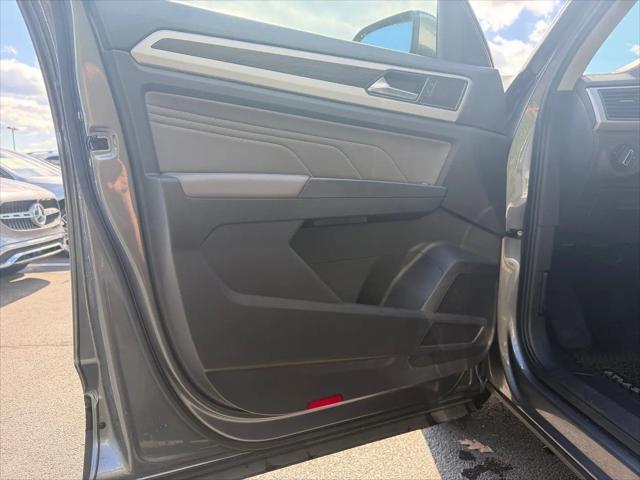 2022 Volkswagen Atlas 2.0T SE