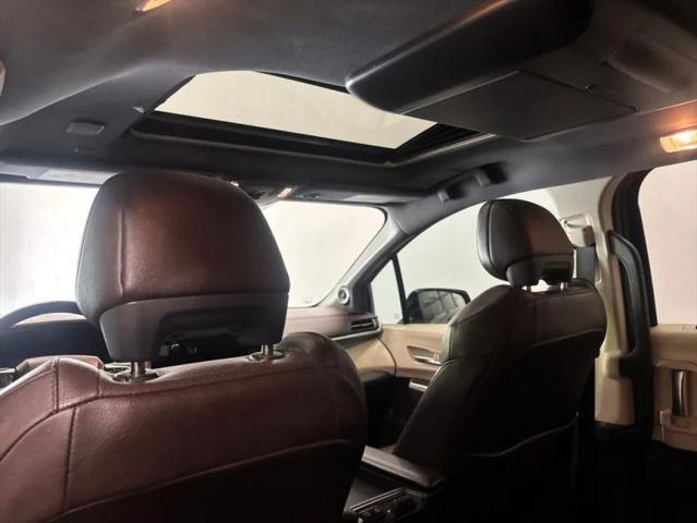 2022 Toyota Sienna Platinum
