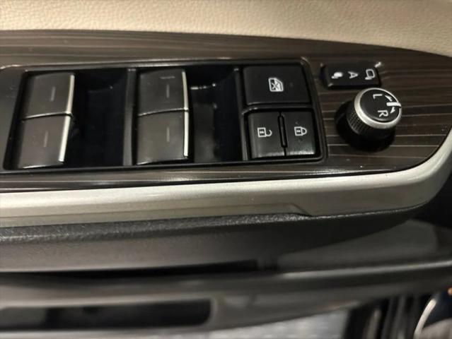 2022 Toyota Sienna Platinum