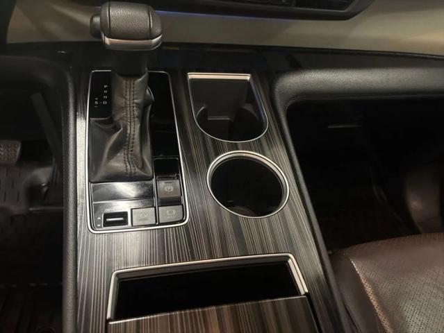 2022 Toyota Sienna Platinum