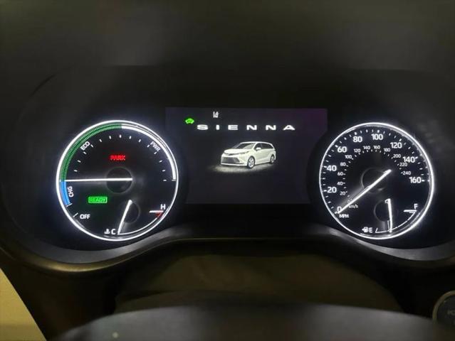 2022 Toyota Sienna Platinum