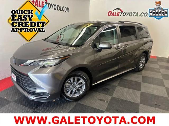 2023 Toyota Sienna LE for sale in Enfield, CT