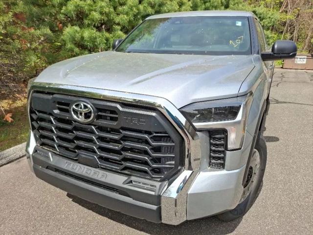 2026 Toyota Tundra SR5 CrewMax 5.5' Bed
