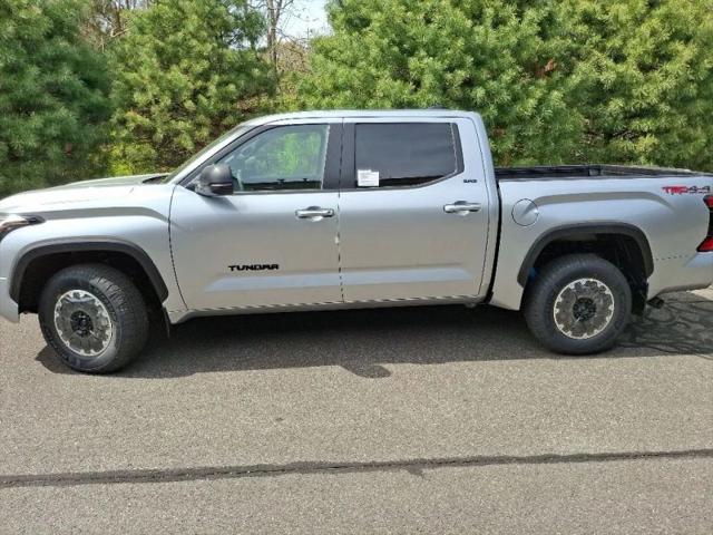 2026 Toyota Tundra SR5 CrewMax 5.5' Bed