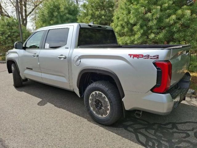 2026 Toyota Tundra SR5 CrewMax 5.5' Bed