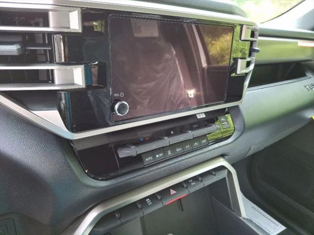 2026 Toyota Tundra SR5 CrewMax 5.5' Bed
