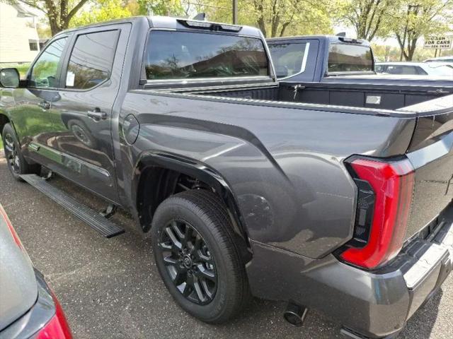 2025 Toyota Tundra Platinum Hybrid CrewMax 5.5' Bed