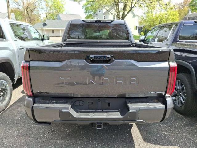2025 Toyota Tundra Platinum Hybrid CrewMax 5.5' Bed