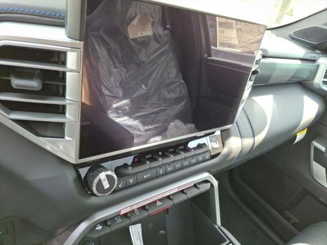 2025 Toyota Tundra Platinum Hybrid CrewMax 5.5' Bed