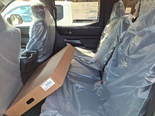 2026 Toyota Tundra SR5 CrewMax 5.5' Bed