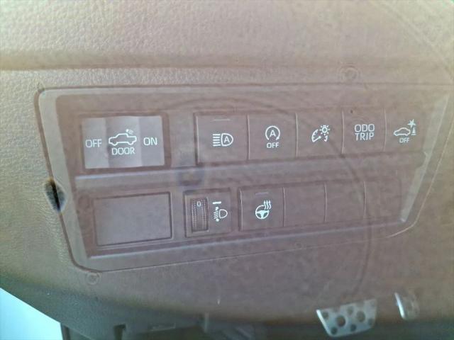 2026 Toyota Tundra SR5 CrewMax 5.5' Bed