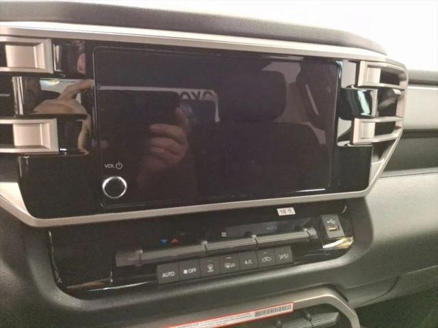 2026 Toyota Tundra SR5 CrewMax 5.5' Bed