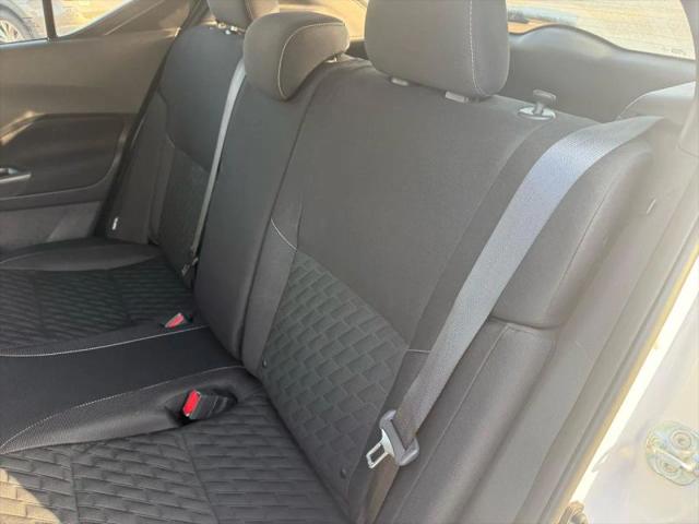 2022 Nissan Kicks SV Xtronic CVT