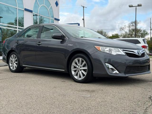 2012 Toyota Camry XLE for sale in Barrington, IL