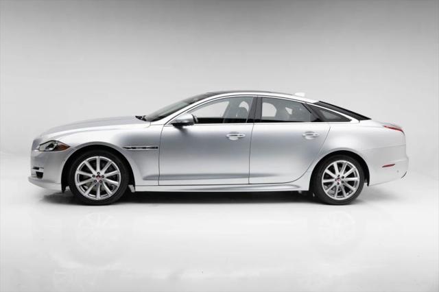 2016 Jaguar XJ R-Sport