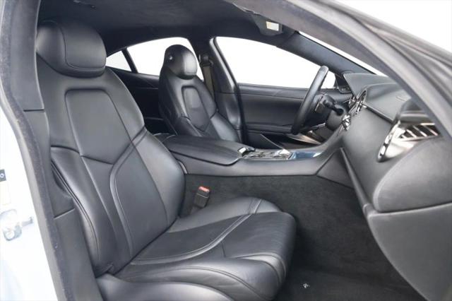 2018 Karma Revero Base