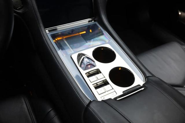 2018 Karma Revero Base