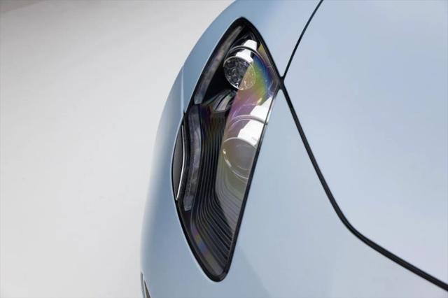 2018 Karma Revero Base