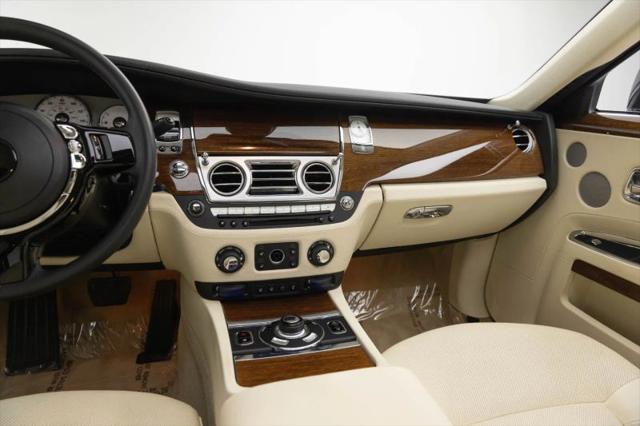 2010 Rolls-Royce Ghost Base